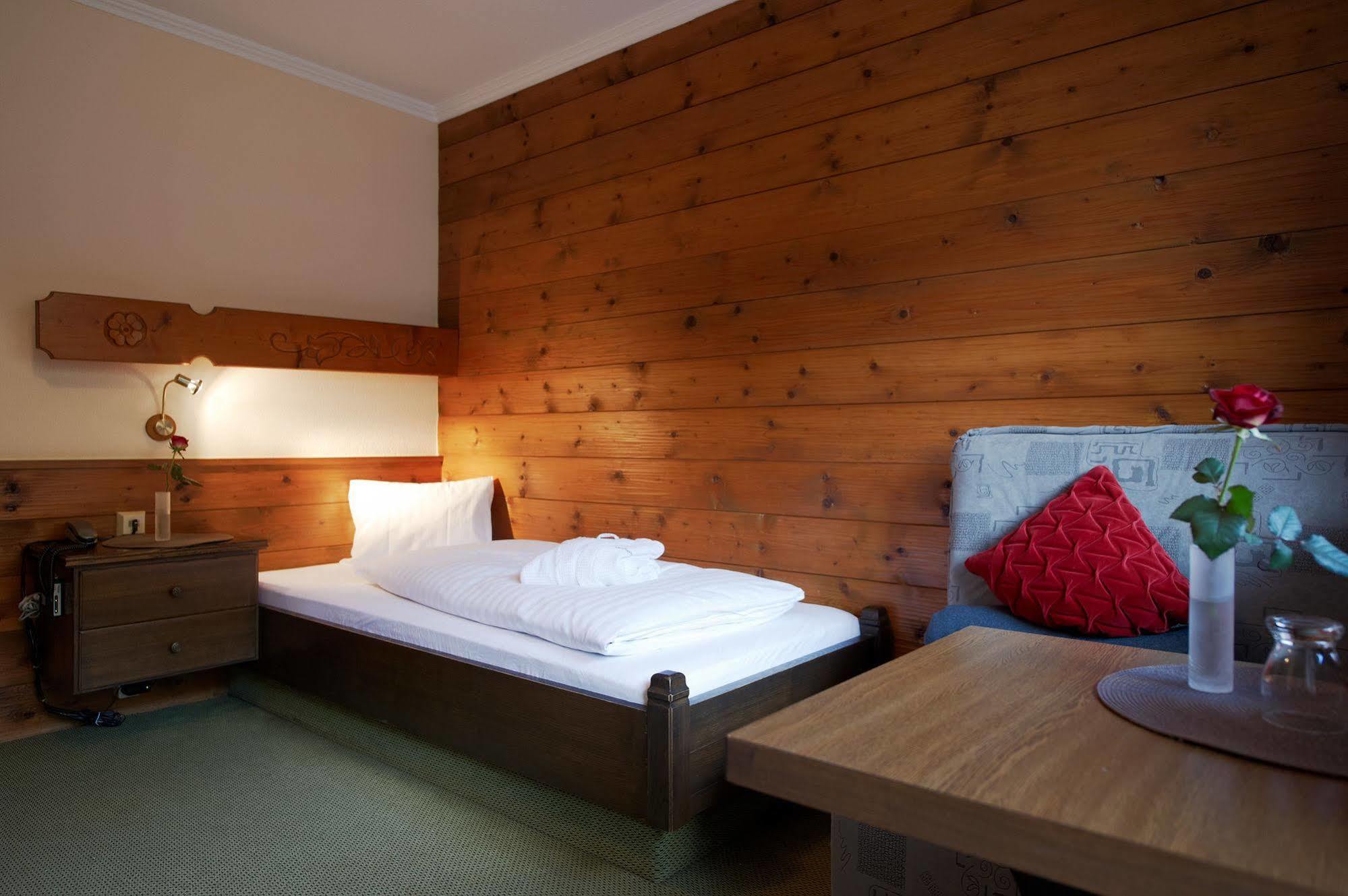 מלאו Hotel Kanisfluh מראה חיצוני תמונה