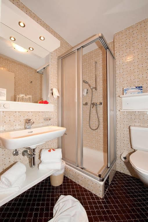 מלאו Hotel Kanisfluh מראה חיצוני תמונה